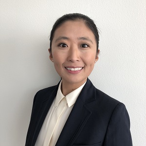 Claudia Wool 戚臻, PhD